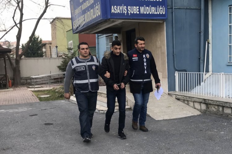 Kuzenini bı&ccedil;akladıktan sonra yurt dışına ka&ccedil;mak isteyen şahıs tutuklandı
