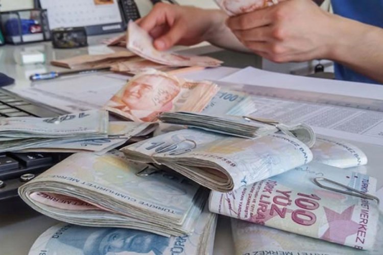 &Uuml;niversiteli gen&ccedil;ler 3 ay &ccedil;alışarak 3 bin 22 lira alabilecek