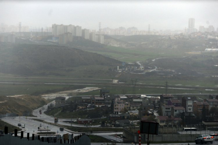 Kanal İstanbul g&uuml;zergahındaki arsalar değer kazandı