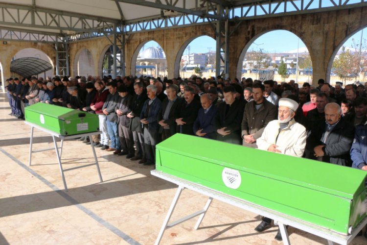 Sobadan zehirlenen anne ve kızı toprağa verildi