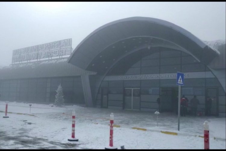 Muş'ta hava ulaşımına sis engeli