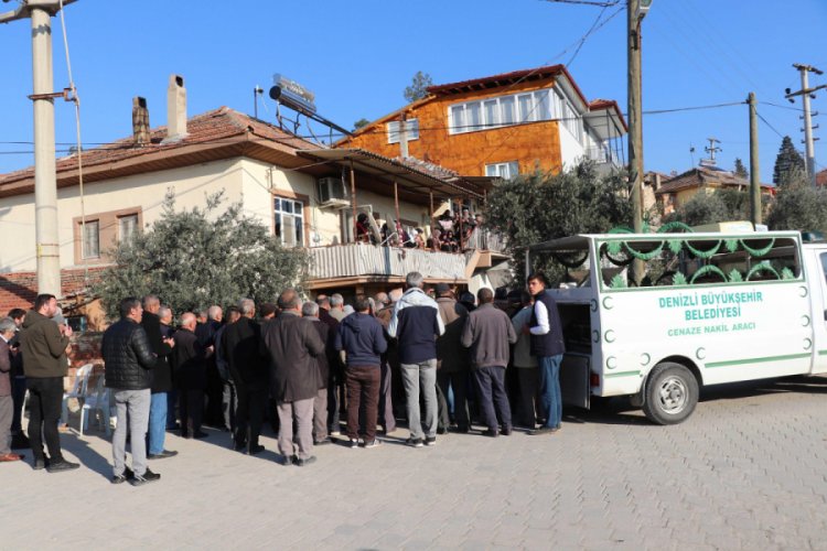 Alacak dehşetinin kurbanları toprağa verildi
