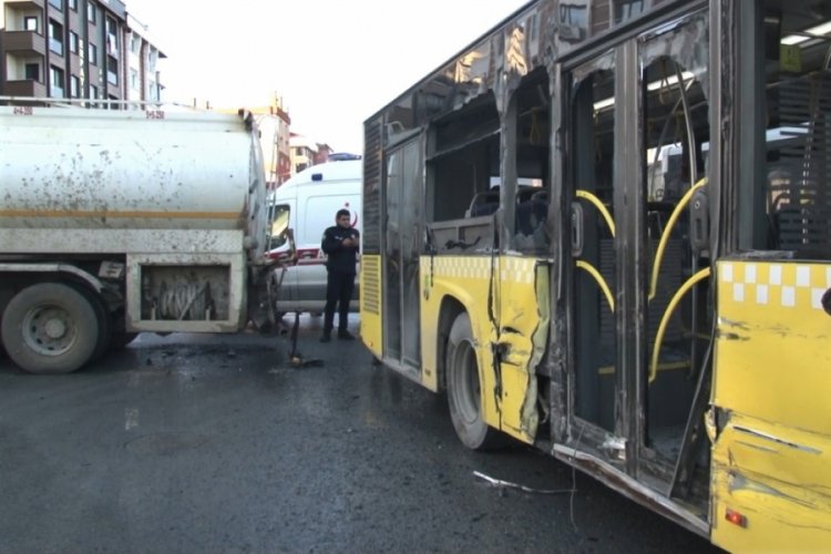 Su tankeriyle halk otob&uuml;s&uuml;n&uuml;n &ccedil;arpıştı