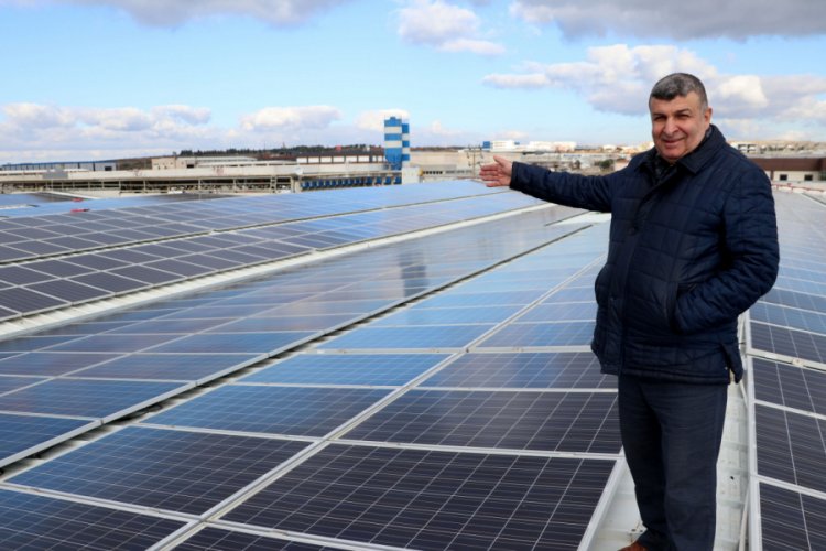Fabrikasının &ccedil;atısına ikinci fabrikayı kurdu, ayda 100 bin lira kazanıyor