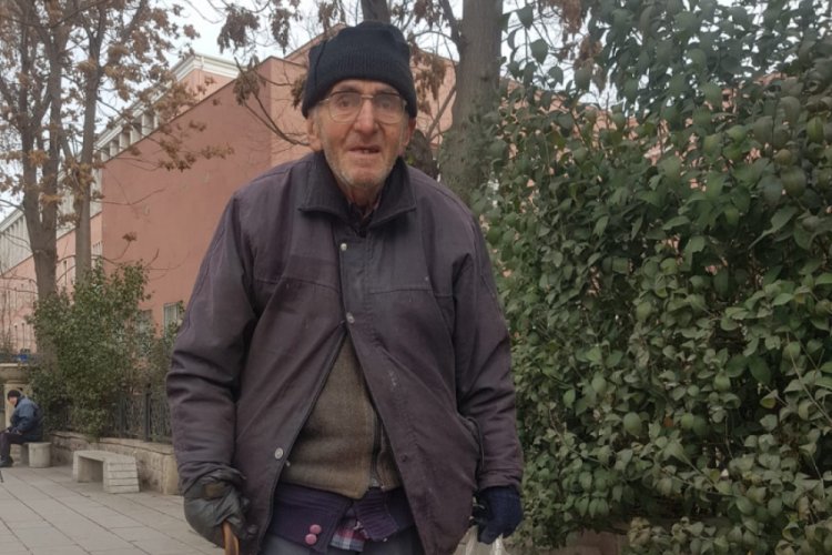 Atık teneke kutularını ek gelire d&ouml;n&uuml;şt&uuml;r&uuml;yor