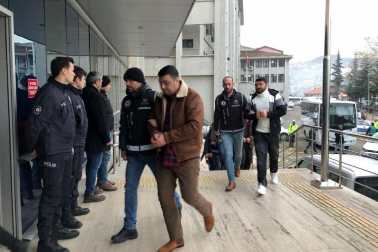Zonguldak'taki tefeci operasyonunda 11 kişi adliyede
