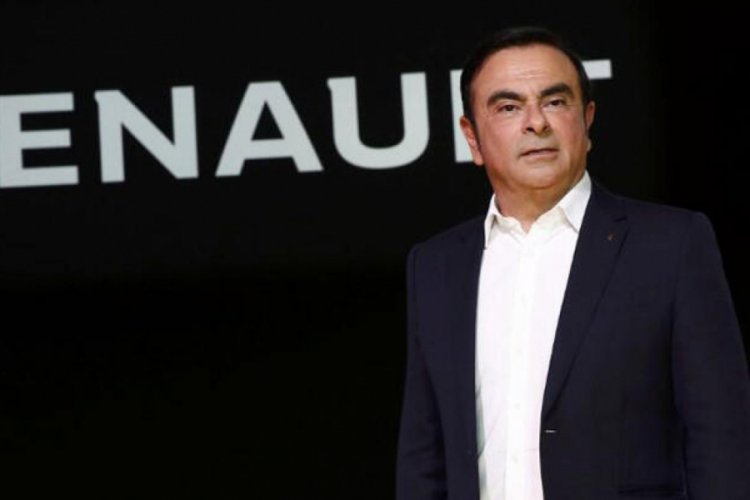 Carlos Ghosn, Renault'u mahkemeye verdi