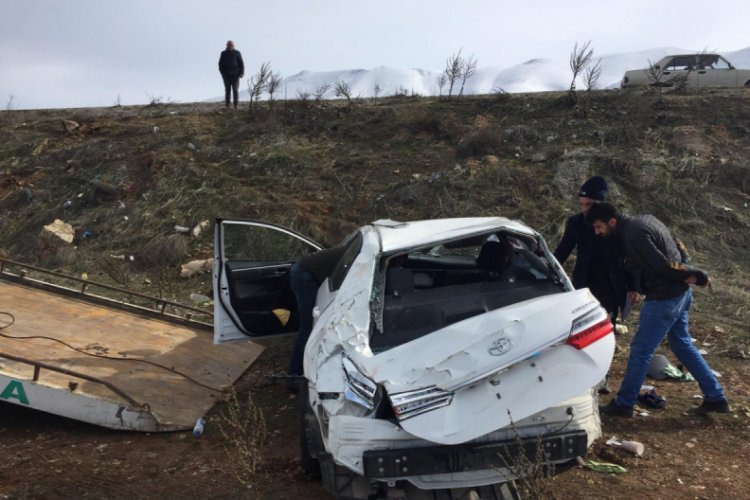Yaralanan g&ouml;&ccedil; idaresi personelinin tedavisi s&uuml;r&uuml;yor