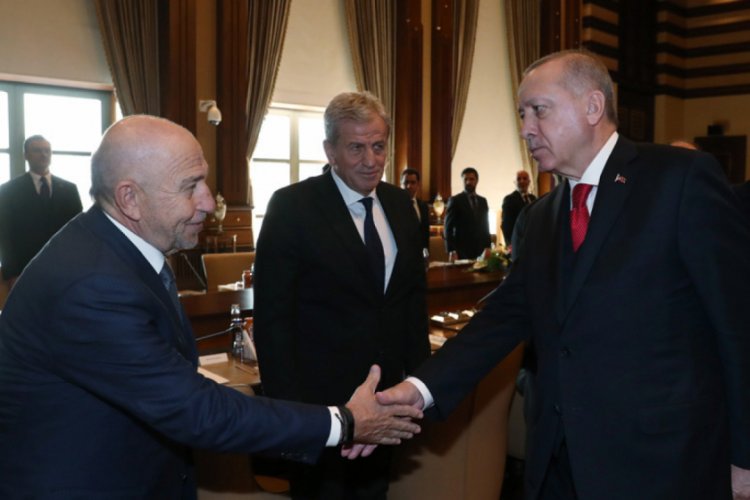 Erdoğan, Kasapoğlu ve futbol camiası temsilcilerini kabul etti