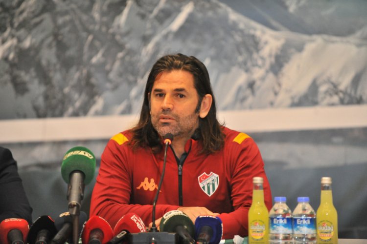Bursaspor Teknik Direkt&ouml;r&uuml; &Uuml;z&uuml;lmez'den Sekidika a&ccedil;ıklaması