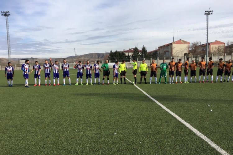 Gerc&uuml;şspor yoluna doludizgin devam ediyor