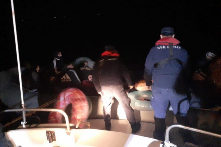 36 d&uuml;zensiz g&ouml;&ccedil;men yakalandı