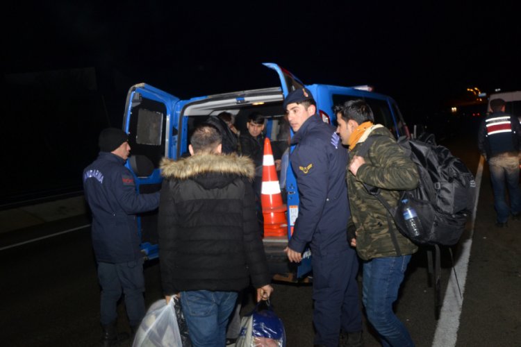 20 düzensiz göçmen yakalandı