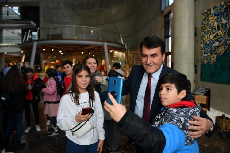 Bursa Fetih Müzesi'nde Selfie Günü kutlandı