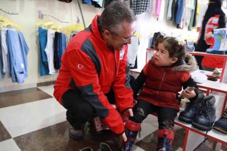 Türk Kızılayı, İdlib'deki yardım çalışmalarını yerinde inceledi