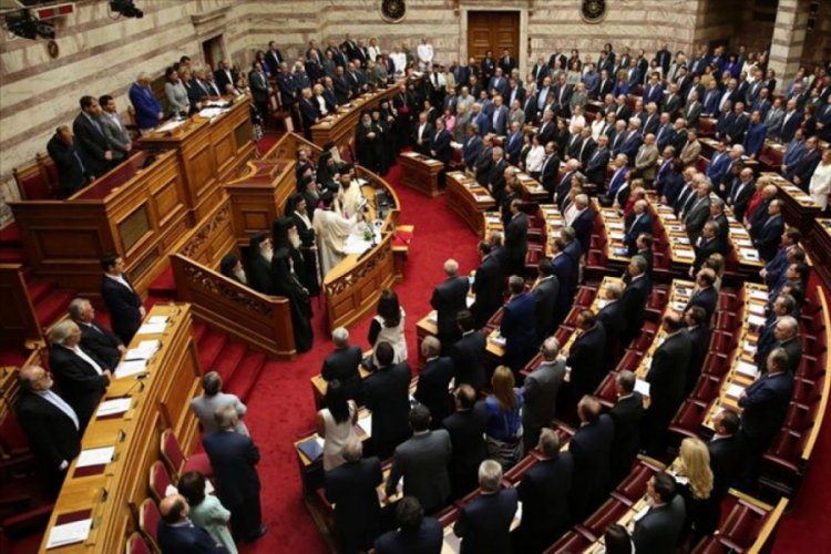 Yunanistan Parlamentosunda cumhurbaşkanlığı seçimi 22 Ocak'ta yapılacak