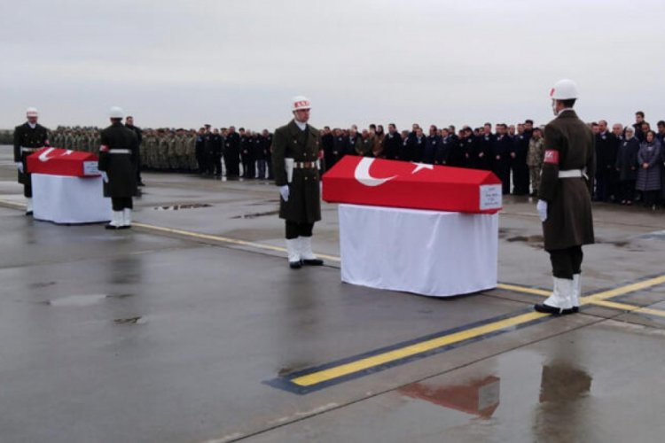 Barış Pınarı şehitlerine veda
