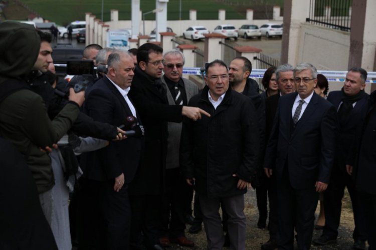 İmamoğlu: G&uuml;nl&uuml;k kararlar İstanbul'un geleceğini tehdittir