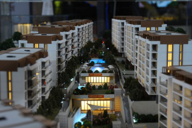 Emlak sekt&ouml;r&uuml; 2020'den umutlu