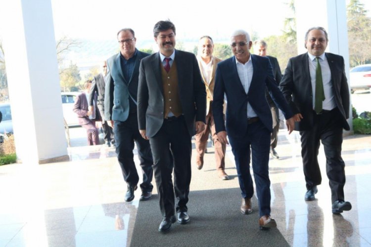 Erkan: "Marmarabirlik kooperatif&ccedil;iliğin &ouml;rnek kuruluşudur"