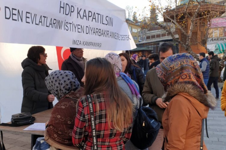 Bursa'da Vatan Partisi imza kampanyası başlattı