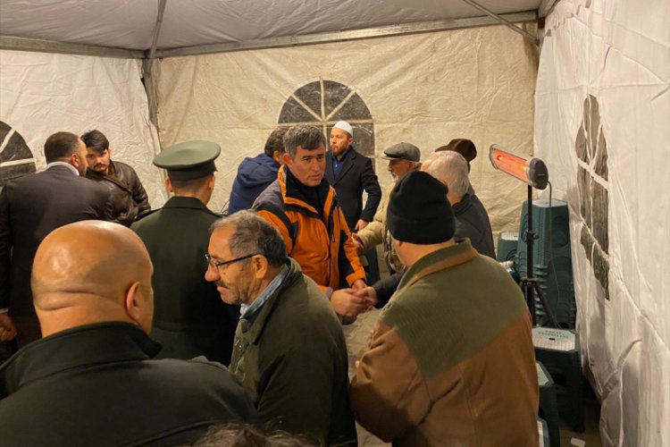 Feyzioğlu'ndan şehit Teğmen Bilir'in ailesine taziye ziyareti