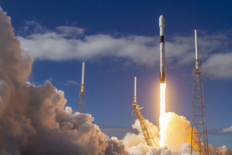 SpaceX "acil durum ka&ccedil;ış sistemi"ni başarıyla test etti