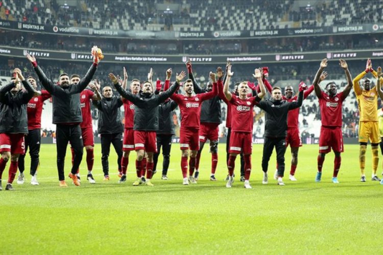 Sivasspor yoluna doludizgin devam ediyor