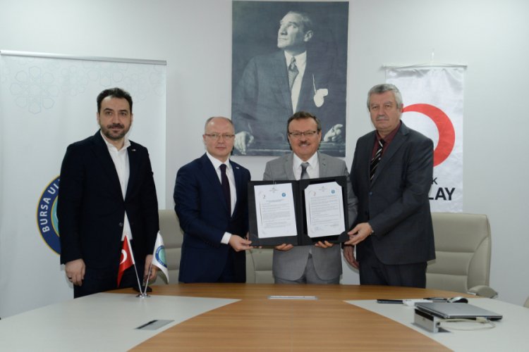 Bursa'da &uuml;niversiteli gen&ccedil;ler 'G&ouml;n&uuml;ll&uuml; Kan Bağış&ccedil;ısı' olacak