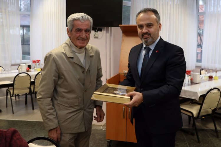 Bursa Büyükşehir Belediye Başkanı Aktaş'a 'umre' teşekkürü