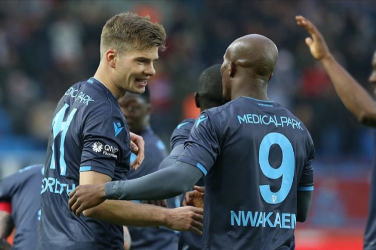 Trabzonspor S&ouml;rloth ve Nwakaeme ile coştu