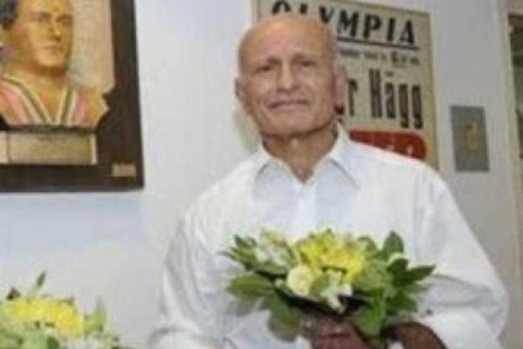 Şampiyon g&uuml;reş&ccedil;i Kazım Ayvaz hayatını kaybetti
