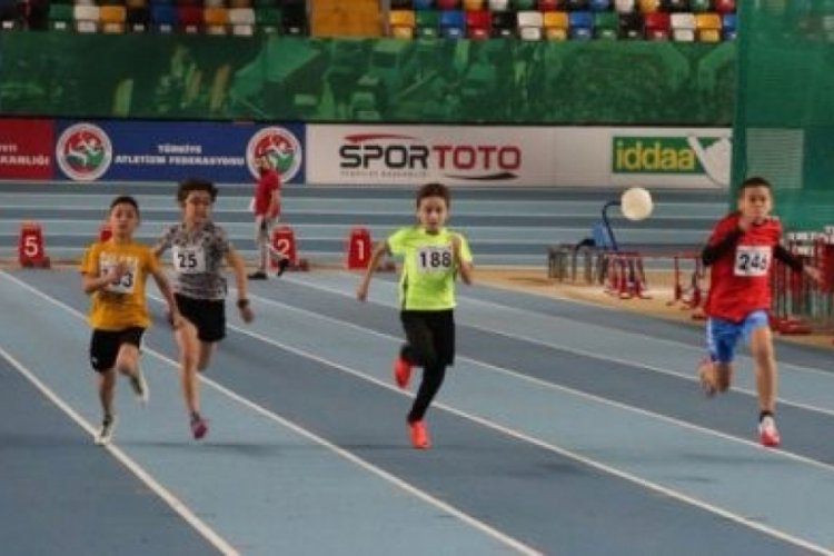 Atletizmde U14 Salon Festivali'nde rekor katılım