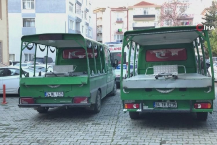 Metrob&uuml;s yolunda kaza yapan motorcu, son yolcuğuna uğurlandı