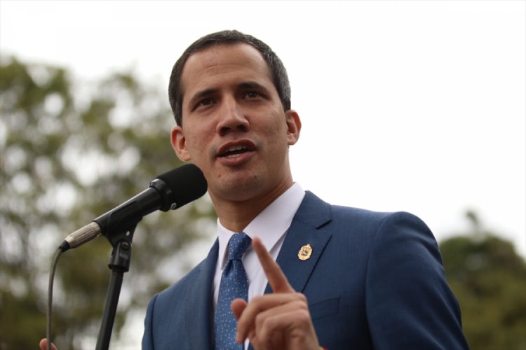 Juan Guaido, Venezuela'dan nasıl &ccedil;ıktığını s&ouml;ylemedi