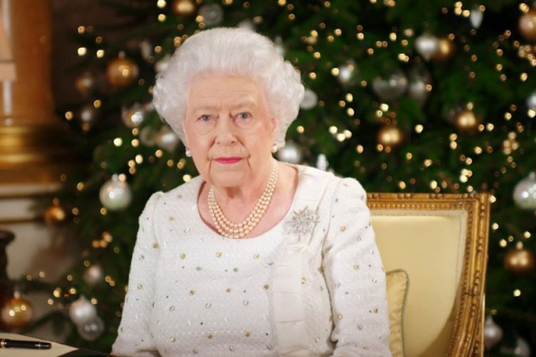 Krali&ccedil;e Elizabeth'in torunu s&uuml;t reklamında