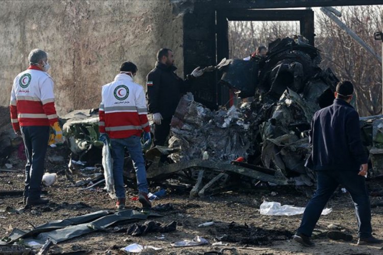 İran, Ukrayna u&ccedil;ağının iki f&uuml;zeyle vurulduğunu doğruladı