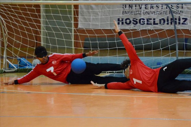 Golbol Kadın ve Erkek Milli Takımı'ndan g&uuml;m&uuml;ş madalya