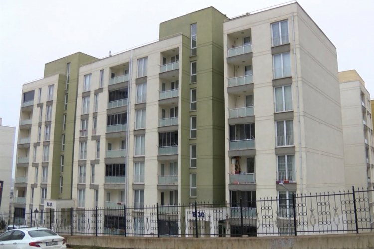 6. kattan d&uuml;şen kapıcı hayatını kaybetti