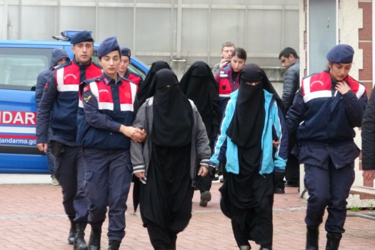 Kocaeli'de DEAŞ ş&uuml;phelisi 4 kadın serbest