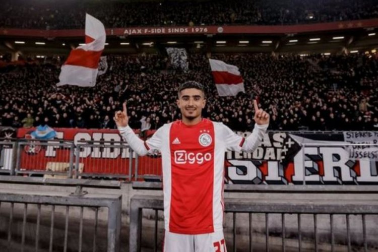 T&uuml;rk futbolcu Naci &Uuml;n&uuml;var tarihe ge&ccedil;ti!