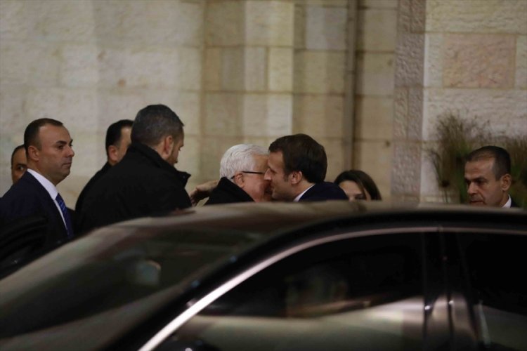 Abbas ve Macron, b&ouml;lgesel gelişmeleri değerlendirdi