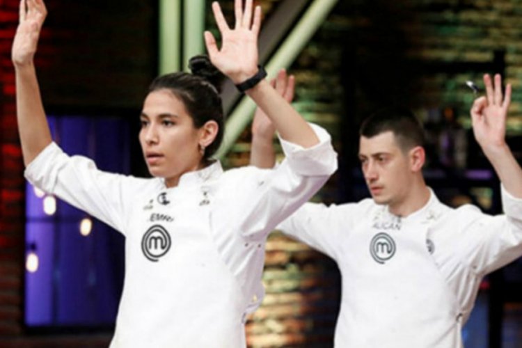 MasterChef Cemre ve Alican aşk mı yaşıyor?