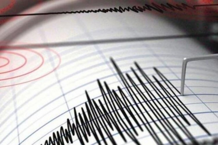 Akhisar'da 4 büyüklüğünde deprem