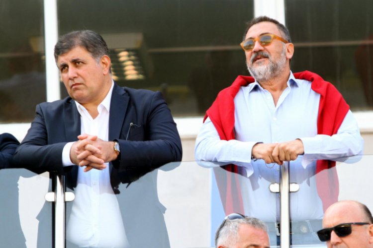 Karşıyaka'da B&uuml;y&uuml;kkarcı'dan sert &ccedil;ıkış