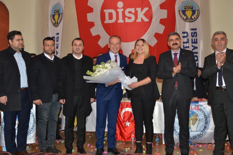 Belediyeden kadınlara ayda bir g&uuml;n 'regl' izin