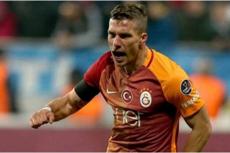 Podolski resmen a&ccedil;ıklandı!