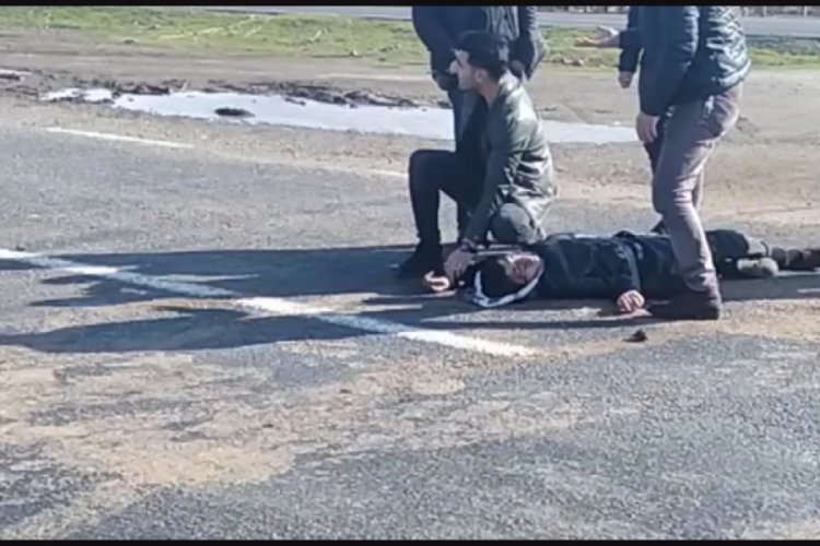 Otomobil &ccedil;arptı, hayatını kaybetti