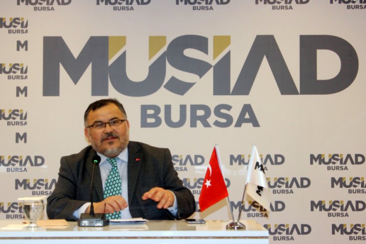 Bursa'da M&uuml;stakil D&uuml;ş&uuml;nceler Konferanslarının konuğu Kemikli oldu