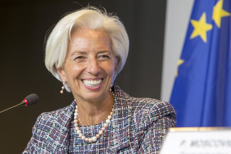 Lagarde: Para politikası otomatik pilotta değil